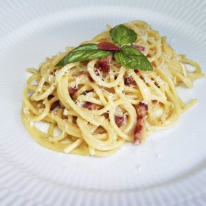 Traditionel spagetti carbonara uden fløde 1:1