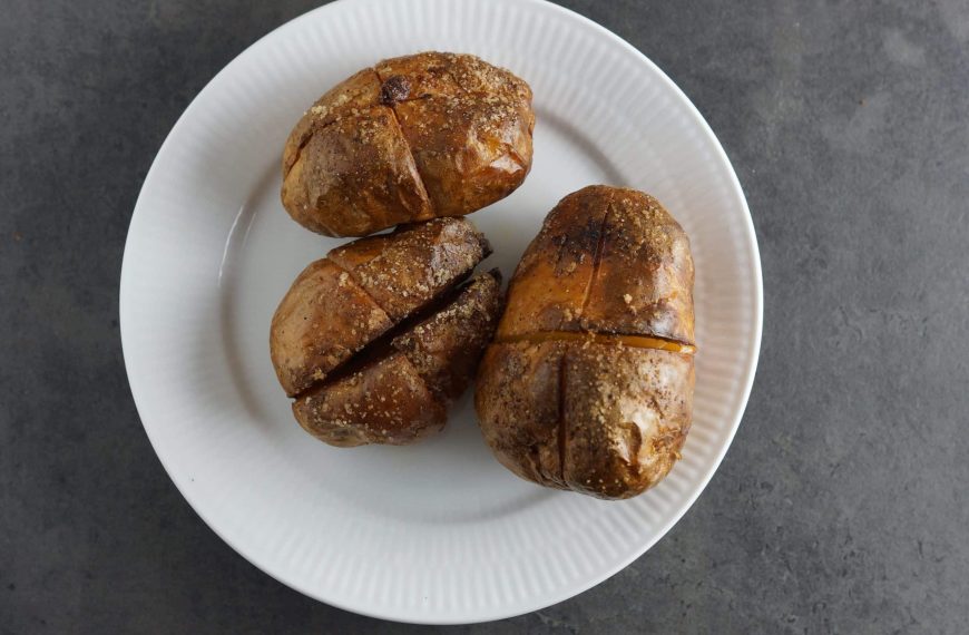 Baked Potatoes in an Air Fryer