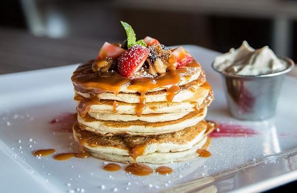 Dessert Pancakes with Caramel Sauce