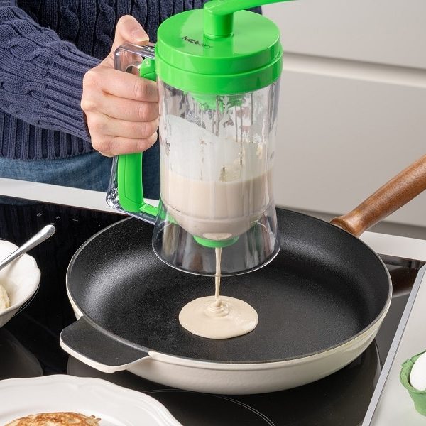 Dough Spreader with Whisk