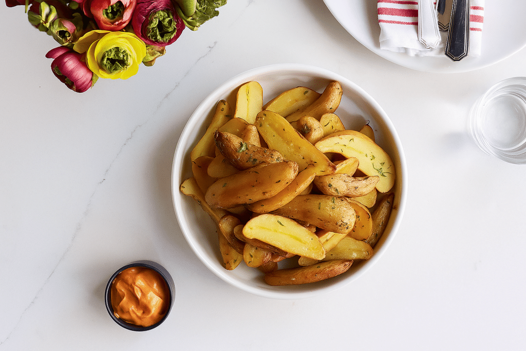 20250828_1939_Potato Wedges Delight_remix_01k3rw0s79f2atjfk0x8jf671n