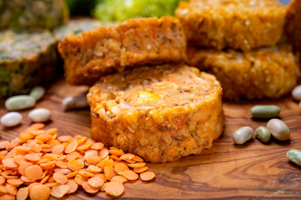 Small,Colorful,Tasty,Vegan,And,Vegetarian,Burgers,Made,From,Fresh,Lentils