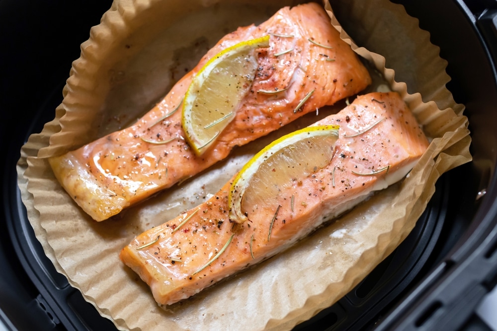 Tasty,Cooked,Salmon,Steak,With,Lemon.,Healthy,And,Easy,Meals