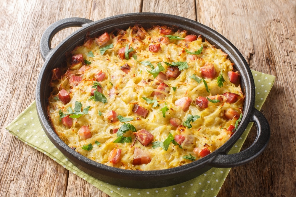 Hash,Brown,Of,Grated,Potatoes,,Leeks,,Eggs,And,Diced,Smoked,breakfast