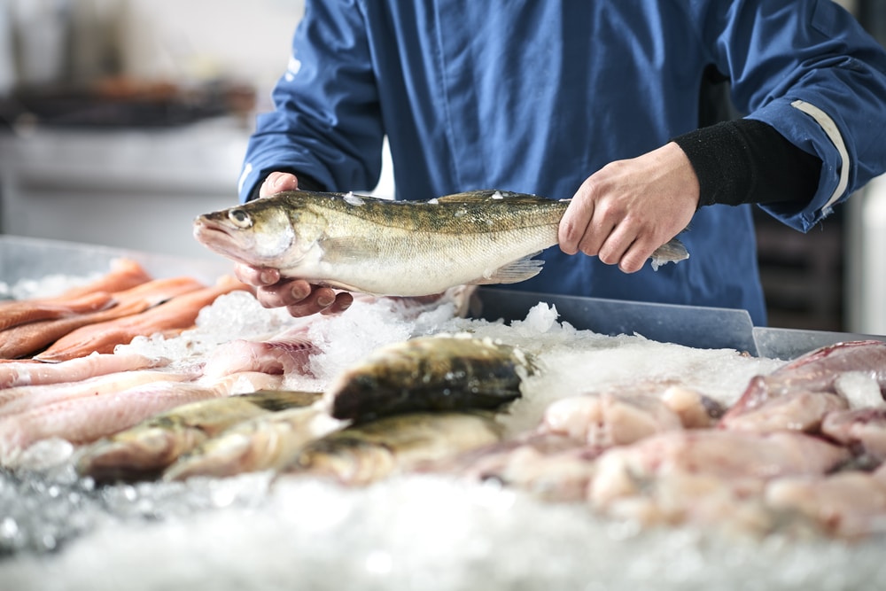 Fishmonger,Selling,Fish