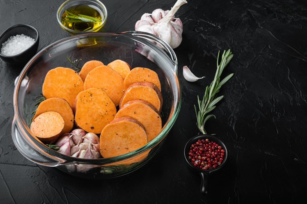 Cajun,Sweet,Potatoes,For,Baking,With,Herbs,And,Spices,On