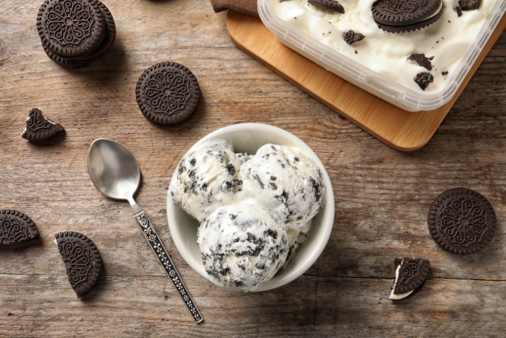 Flat,Lay,Composition,With,Bowl,Of,Chocolate,Cookies,Ice,Cream