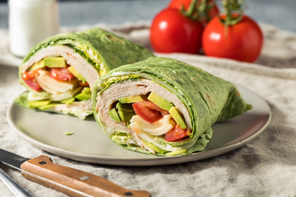 Homemade,Healthy,Turkey,Spinach,Wraps,With,Tomato,And,Lettuce
