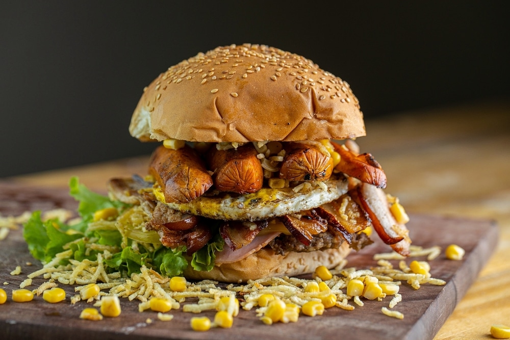 Brazilian,Sandwich,X-tudo,Hamburguer,Brasileiro,Pitdog