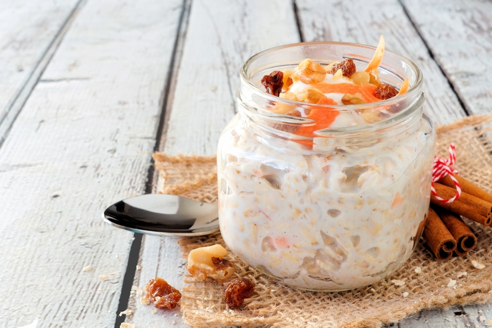 Carrot,Cake,Overnight,Oats,With,Nuts,And,Raisins,In,A