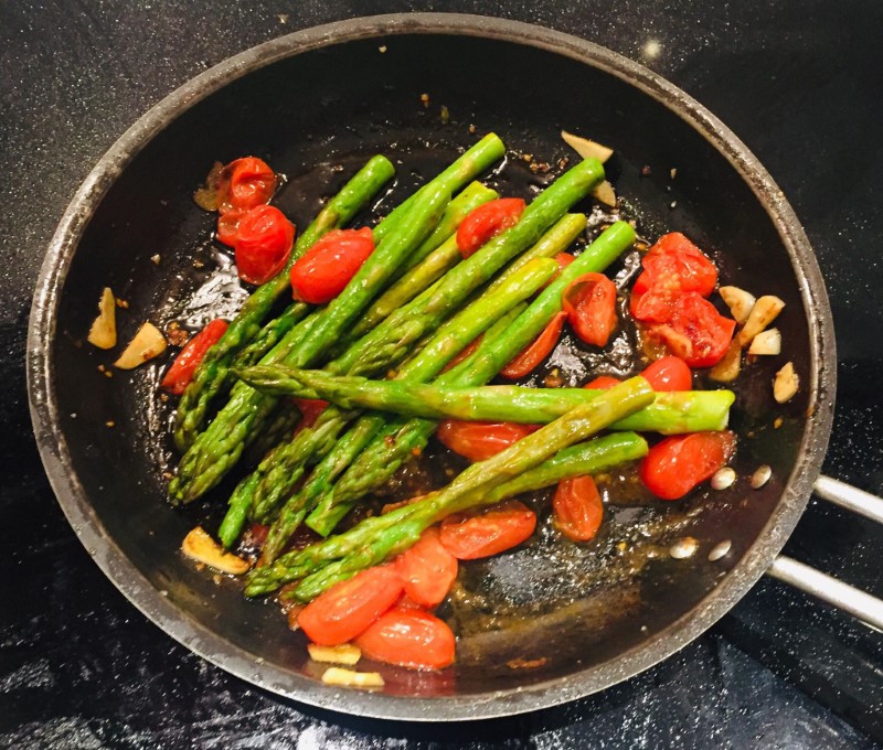 Asparagus with Cherry Tomatoes