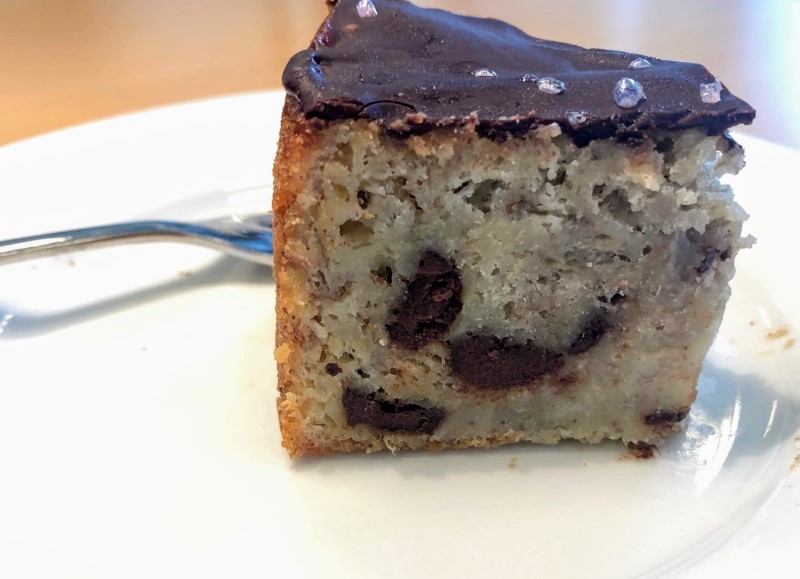 Banana cake with chocolate chunks