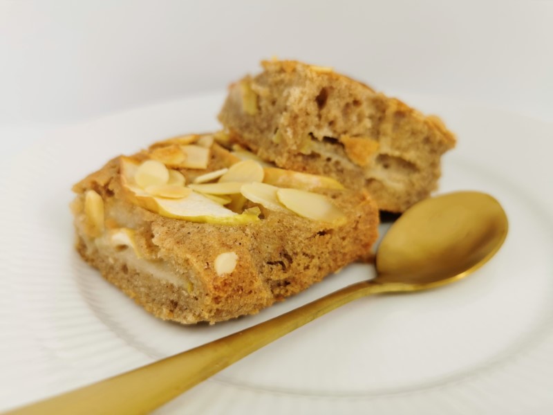 Sheet Pan Cake with Apples