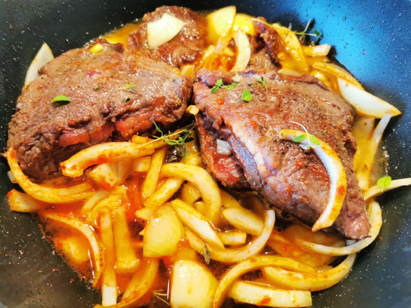 Braised Veal Cheeks