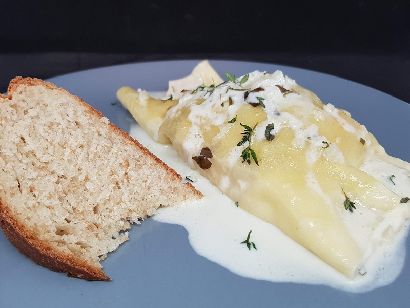 Cannelloni with spinach and halibut