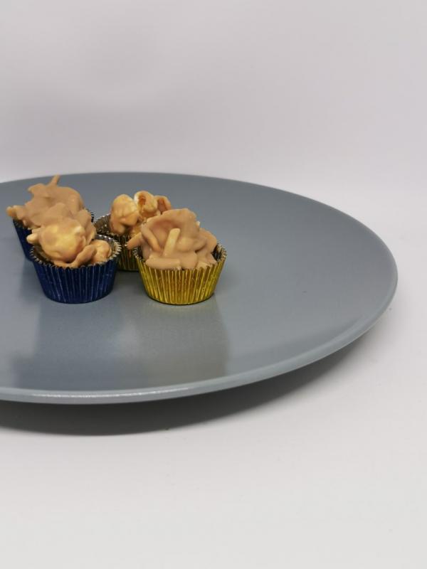 Cornflake clusters with popcorn and caramel