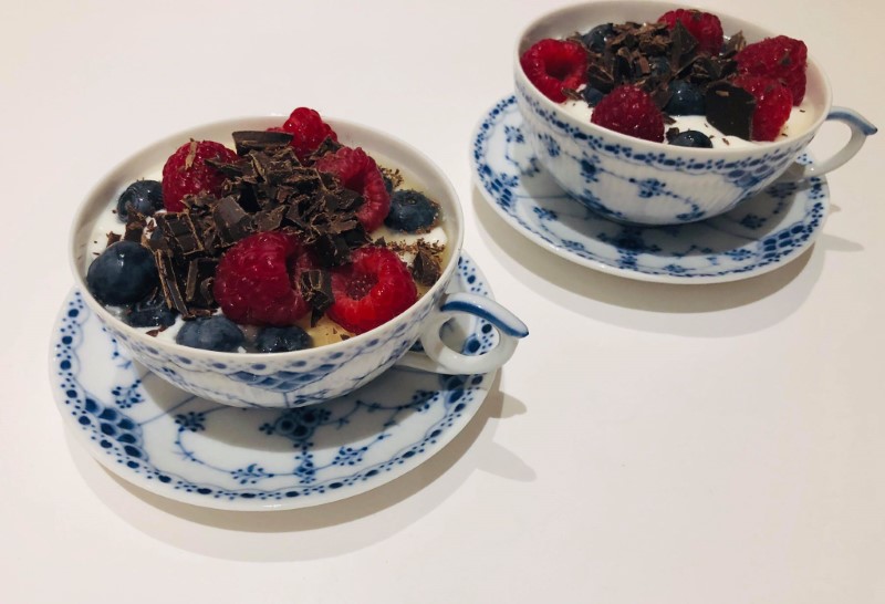 Dessert with skyr, berries and chocolate