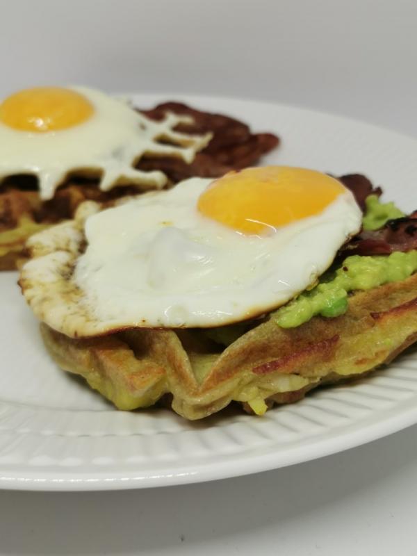 English breakfast waffles