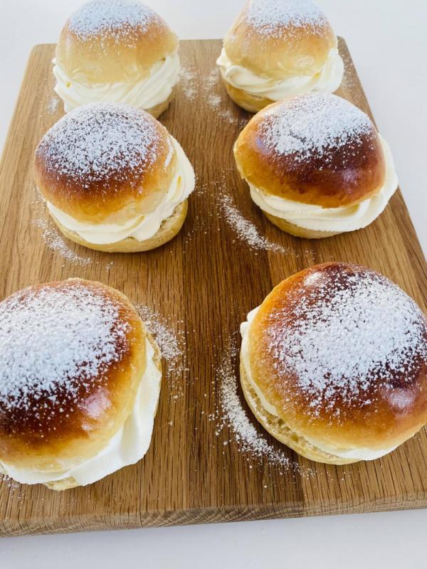 Fastelavnsboller with Nutella