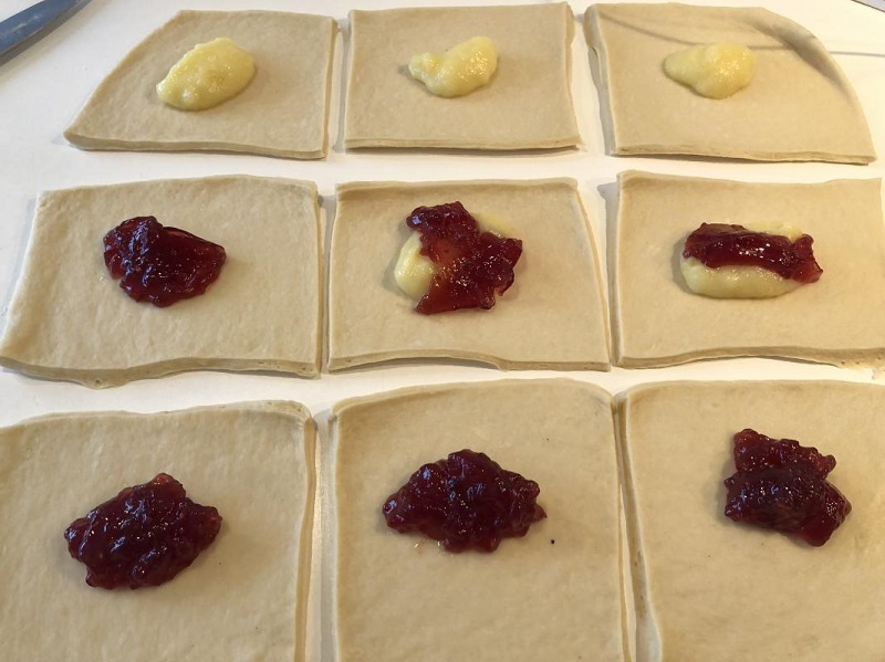 Shrovetide buns