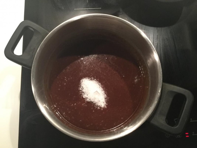 Cream Caramels with Chocolate and Salt