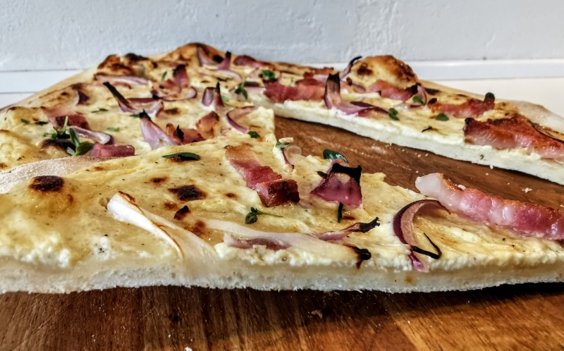Flammkuchen - Tarte Flambeé