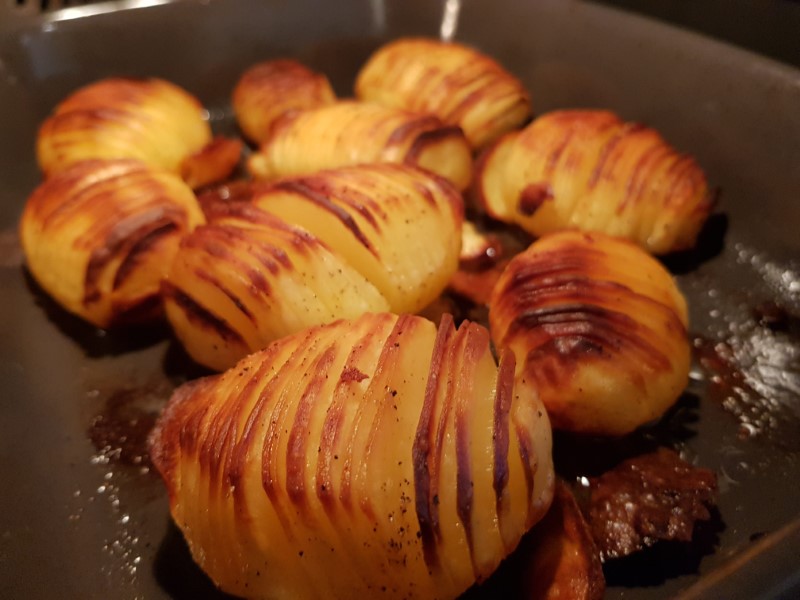 Hasselback kartofler