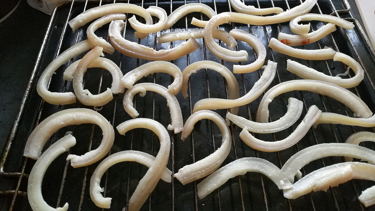 The pork rind ready for the oven