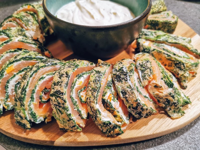 Lactose-free spinach salmon roulade