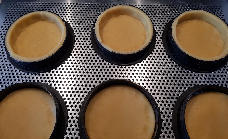 Shortcrust pastry tart shells