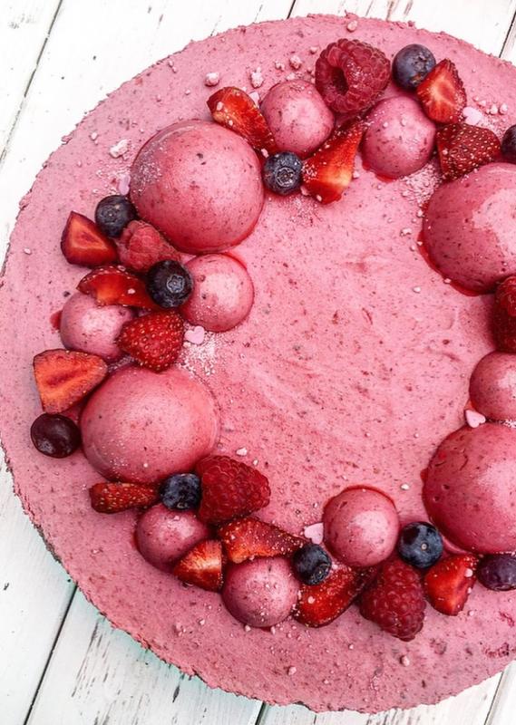 Mousse cake with biscuit base