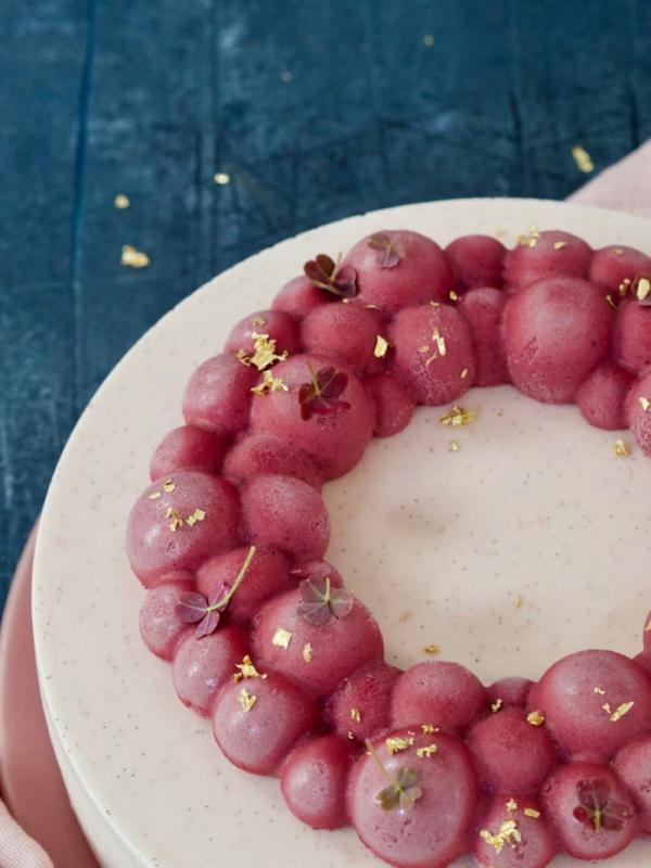 Mousse dream with almonds and vanilla