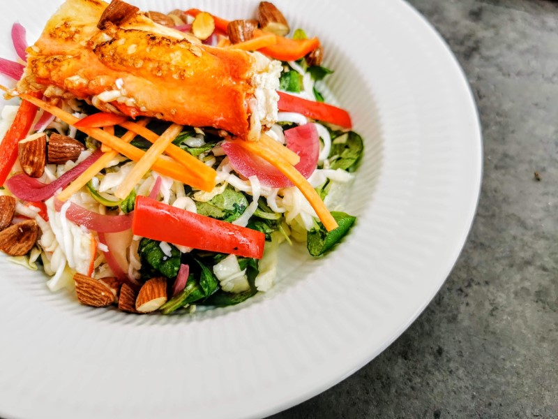 Noodle salad with king crab