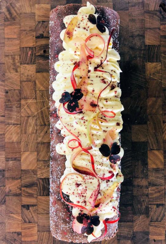 Roulade with Rhubarb