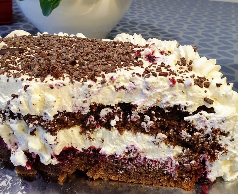Sønderjysk rugbrødslagkage