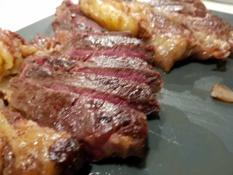 Sashi AAA Striploin
