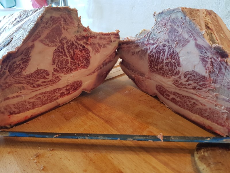 Sashi beef rib roast