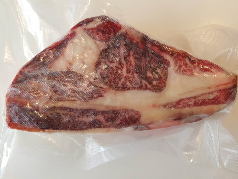 Sashi beef rib roast