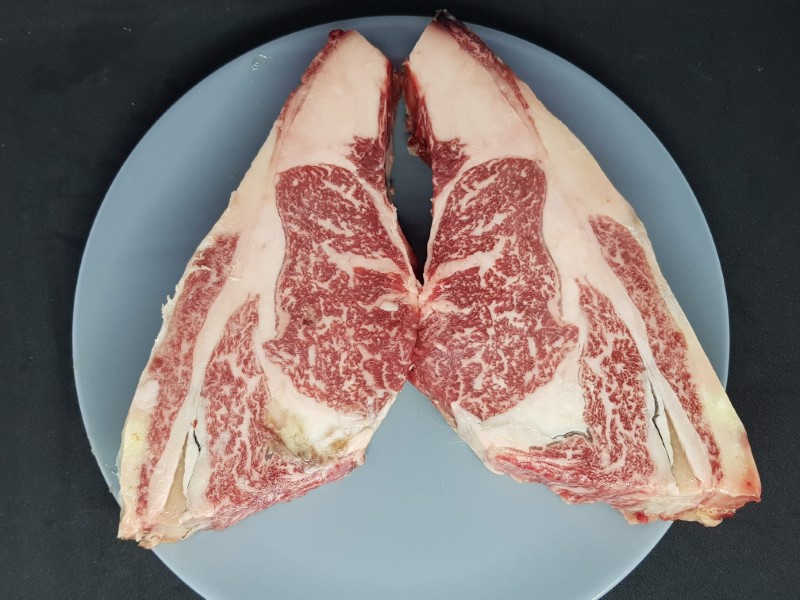 Sashi beef rib roast