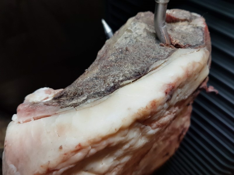 Sashi beef rib roast