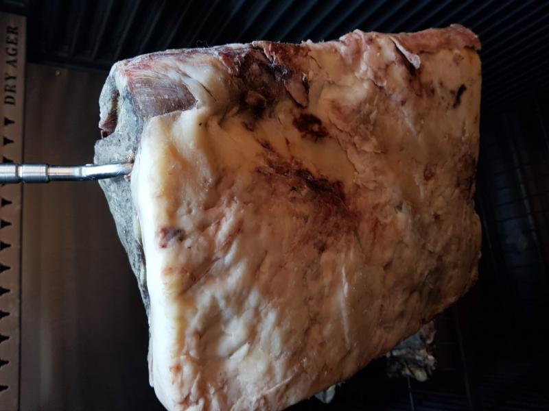 Sashi beef rib roast