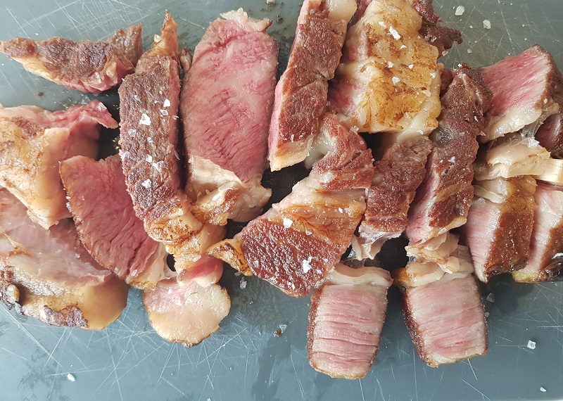 Sashi ribeye steak
