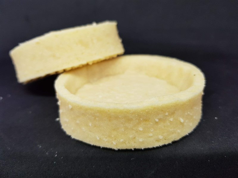 Small shortcrust pastry tart shells