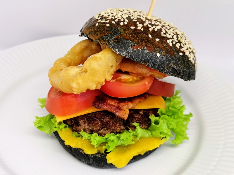 Black Burger (Halloween Burger)