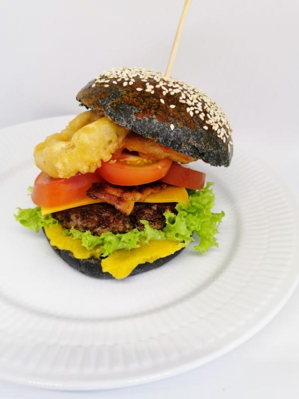 Black Burger (Halloween Burger)