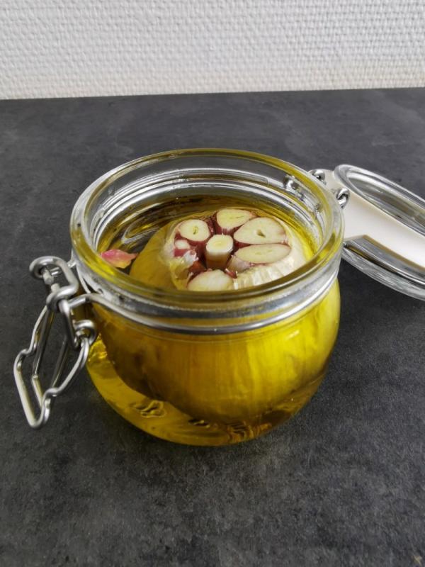 Sous vide confit garlic
