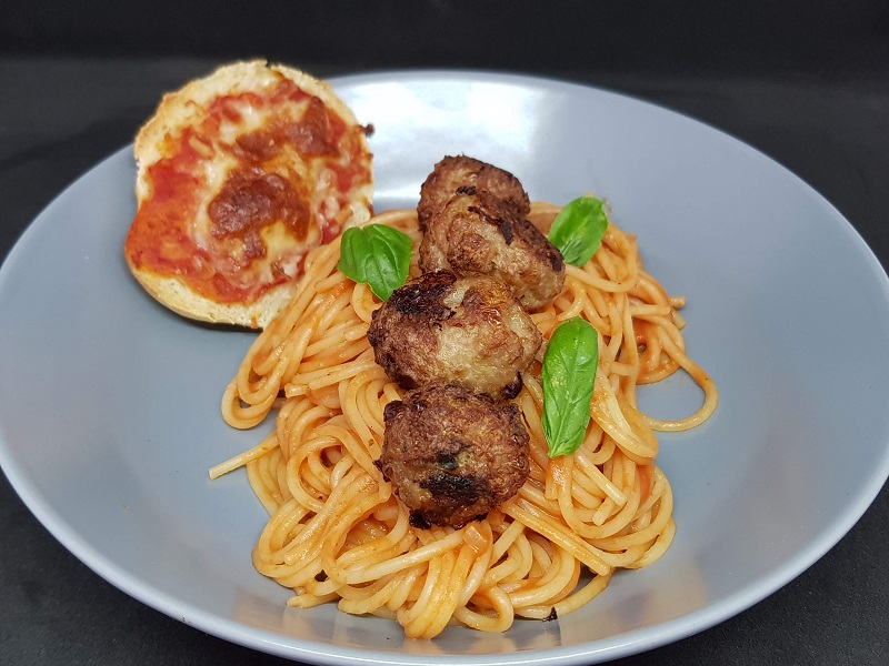 Spaghetti meatballs
