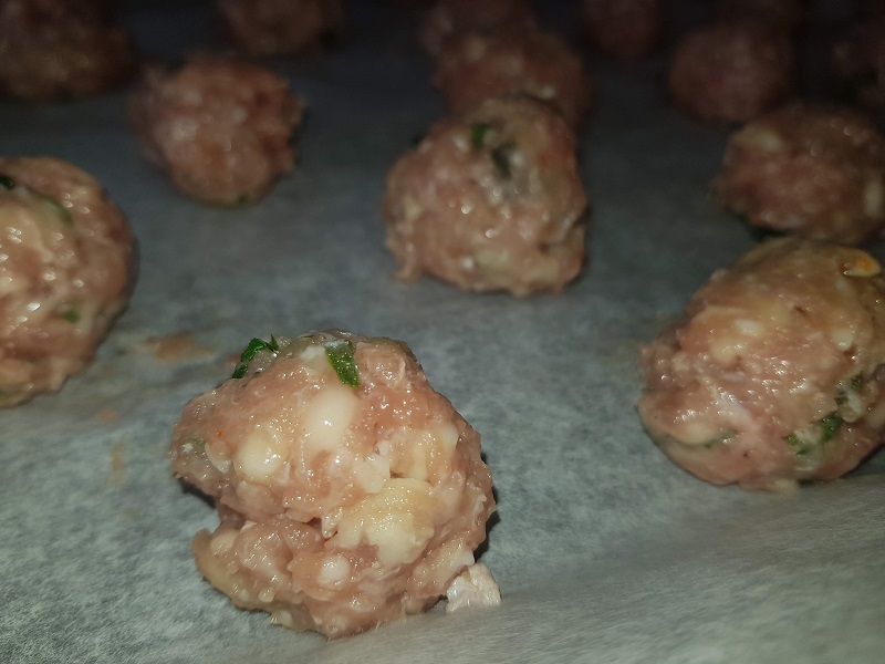 Spaghetti meatballs