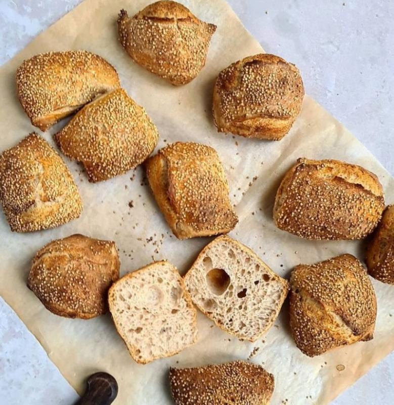 Sourdough Rolls with Rye and Quinoa